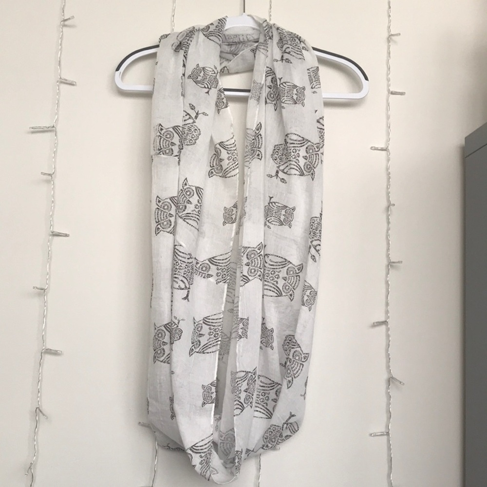 Tasha brand, White Owl print infinity loop scarf